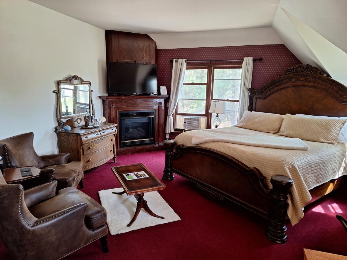 Otter Creek Eau Claire Altoona Bed & Breakfast Екстериор снимка