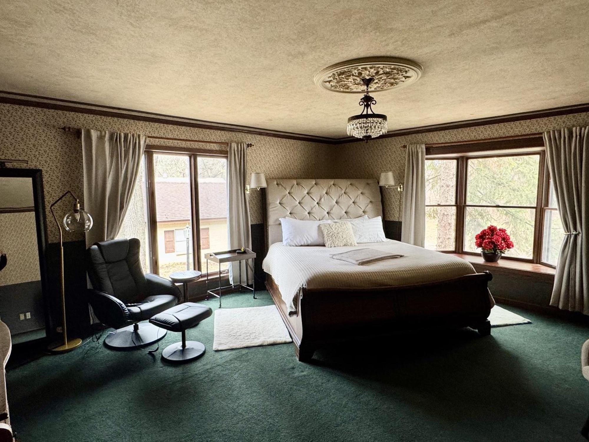 Otter Creek Eau Claire Altoona Bed & Breakfast Екстериор снимка