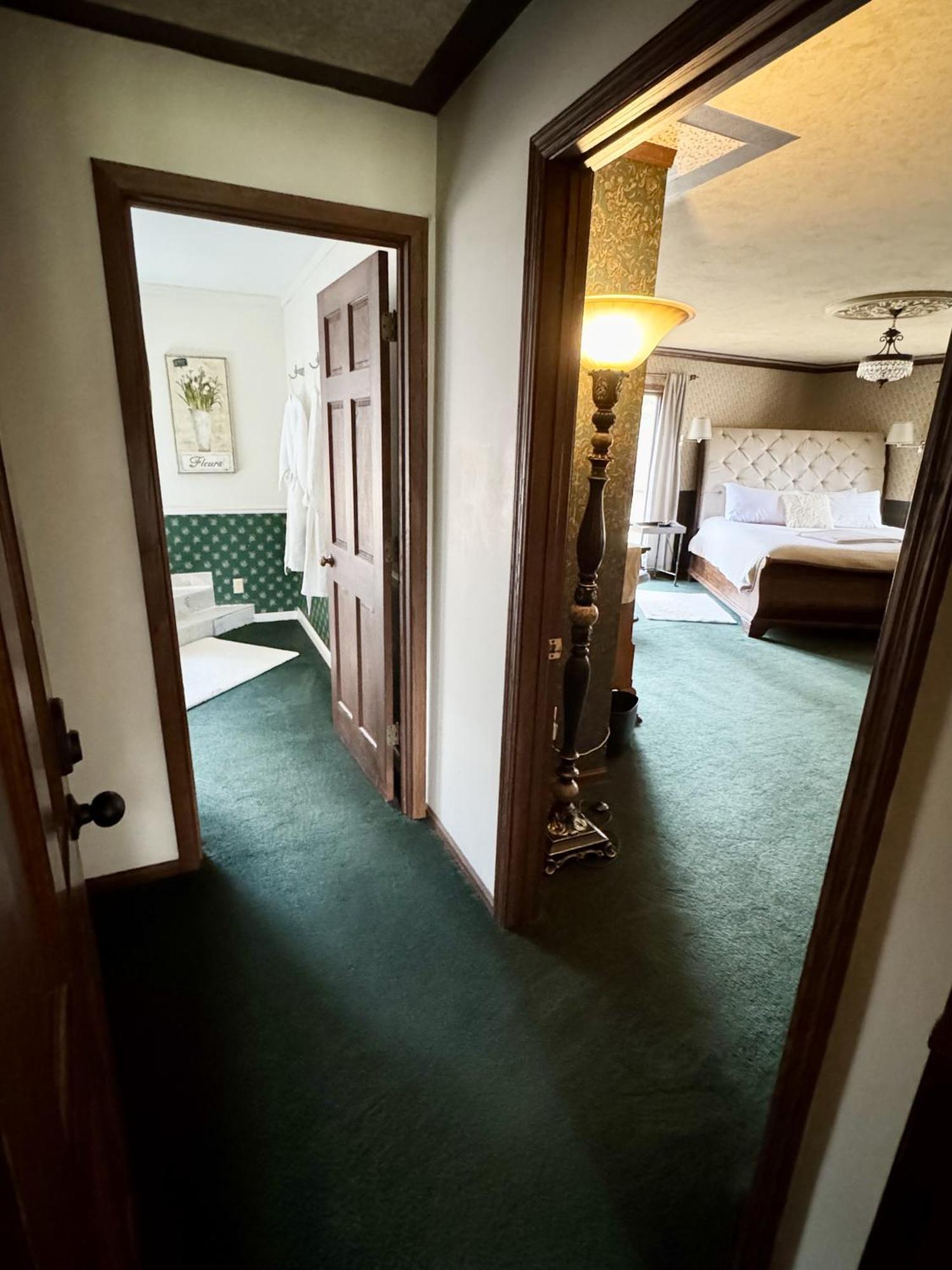 Otter Creek Eau Claire Altoona Bed & Breakfast Екстериор снимка