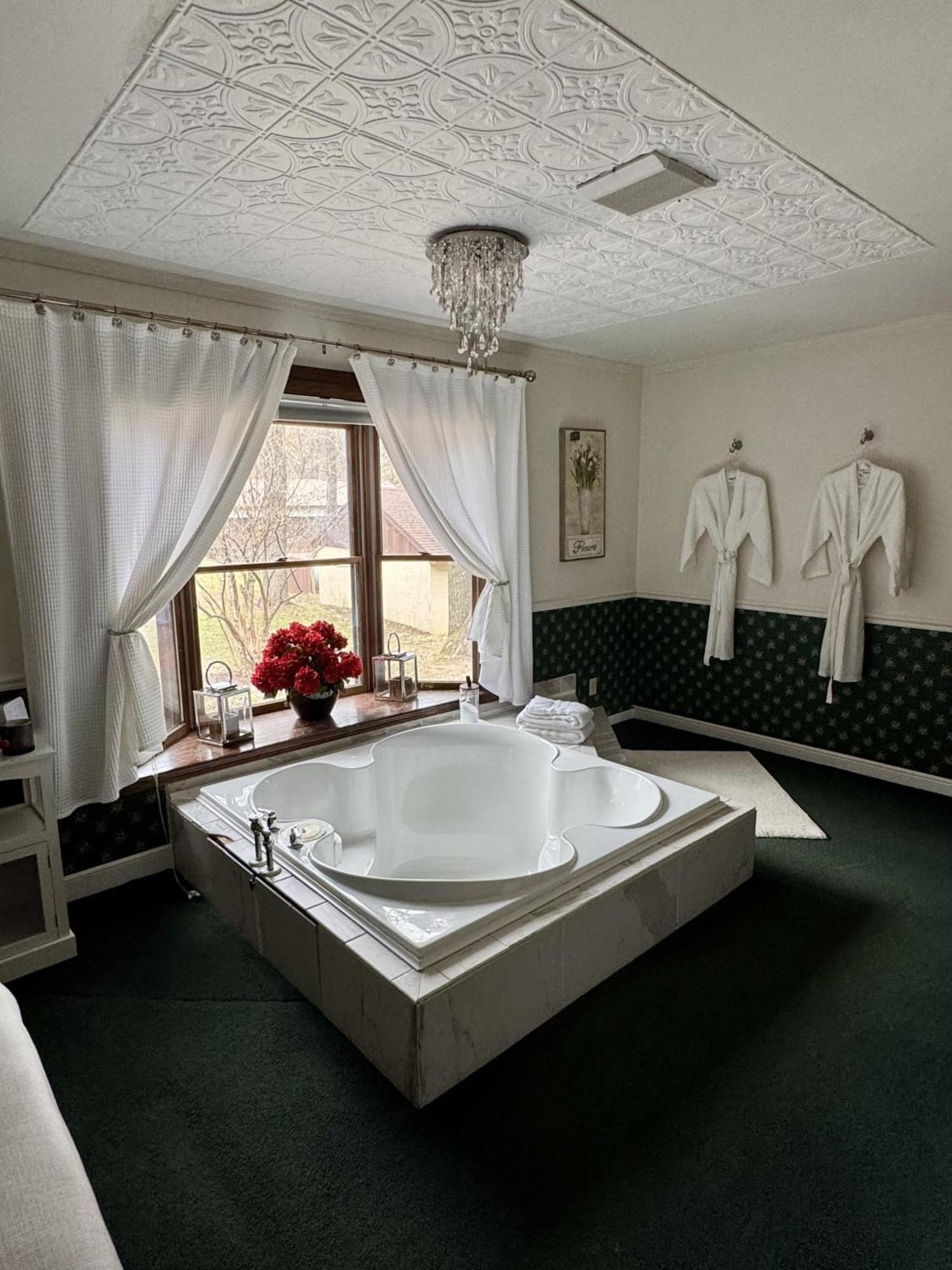 Otter Creek Eau Claire Altoona Bed & Breakfast Екстериор снимка