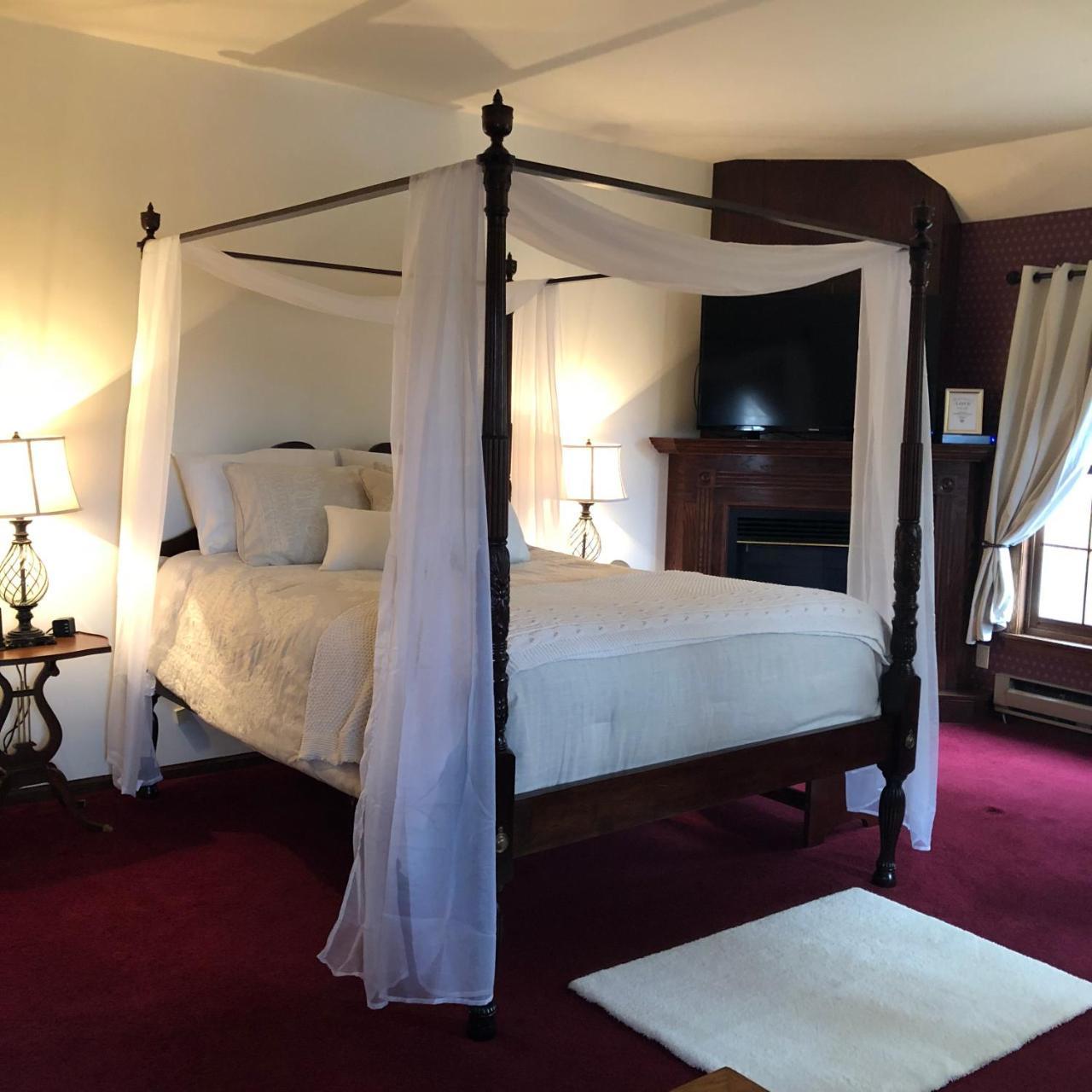 Otter Creek Eau Claire Altoona Bed & Breakfast Екстериор снимка